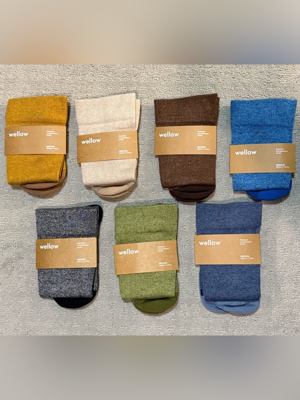 Lot of 7 Wellow Compression Socks Knee High Size Medium 18-25 mmHg